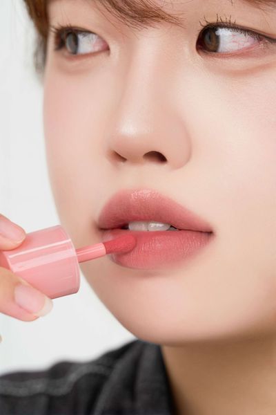 Тінт у нюдовому відтінку Rom&nd Bare Water Tint #01 Bare Vanilla 201 фото
