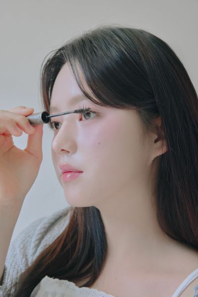 Подовжувальна туш для вій у сірому відтінку Rom&nd Han All Fix Mascara L02 Long Ash 1702 фото